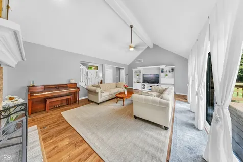 12521 Old Stone Indianapolis IN 46236