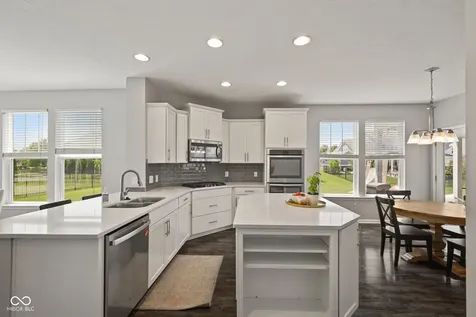 15611 Slip Anchor Lane Fishers IN 46040