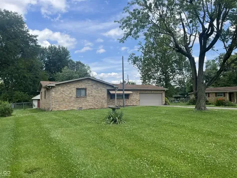 4221 Solun Road Indianapolis IN 46221