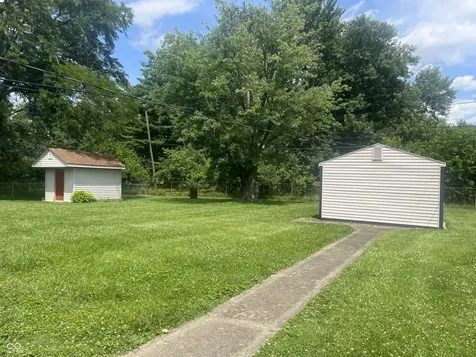 4221 Solun Road Indianapolis IN 46221
