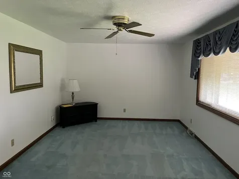 4221 Solun Road Indianapolis IN 46221