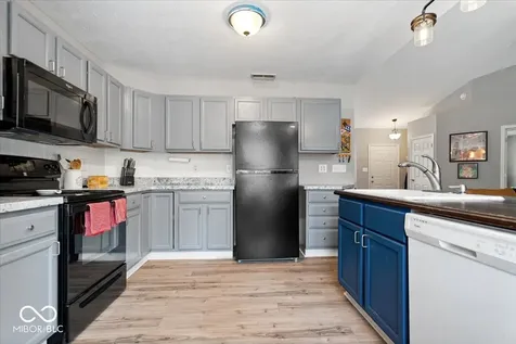 11770 Sand Creek Boulevard Fishers IN 46037