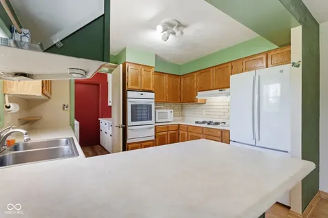 2323 S Sheridan Avenue Indianapolis IN 46203