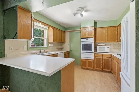 2323 S Sheridan Avenue Indianapolis IN 46203