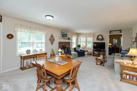 7086 Steinmeier Drive W Indianapolis IN 46220