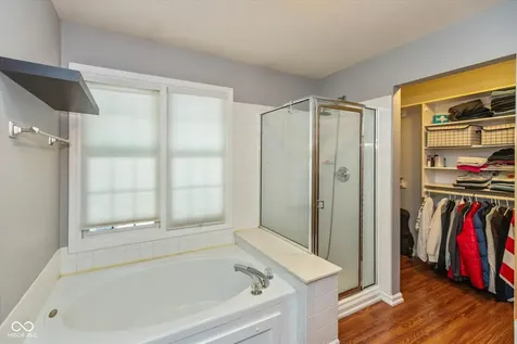 5118 Robinsrock Way Indianapolis IN 46268