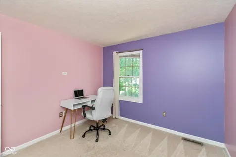 5118 Robinsrock Way Indianapolis IN 46268