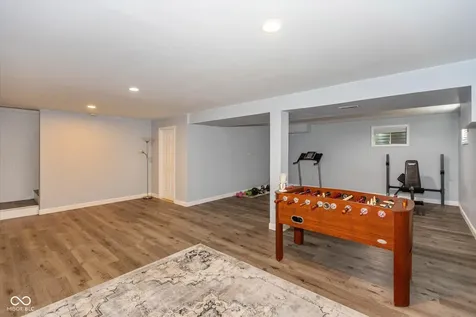 5118 Robinsrock Way Indianapolis IN 46268