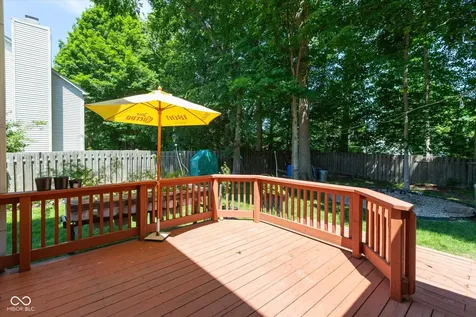 5118 Robinsrock Way Indianapolis IN 46268