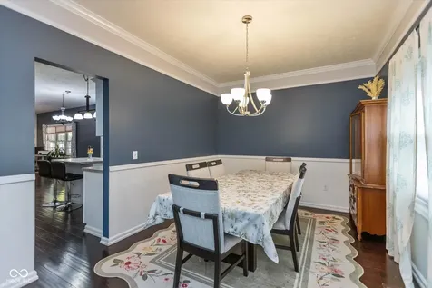 5118 Robinsrock Way Indianapolis IN 46268