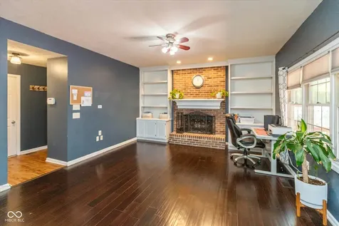 5118 Robinsrock Way Indianapolis IN 46268