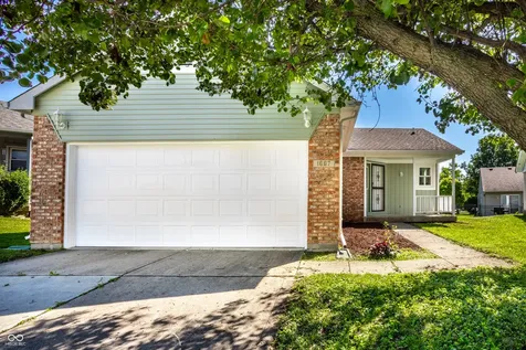 1667 Park Castle Way Indianapolis IN 46229