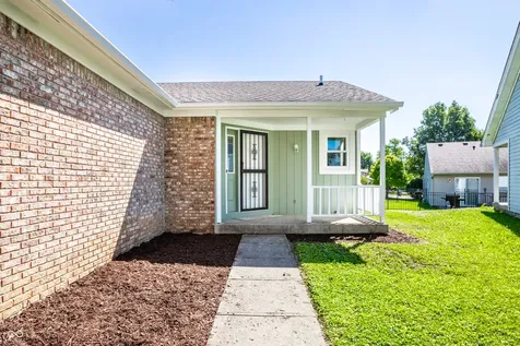 1667 Park Castle Way Indianapolis IN 46229