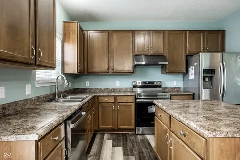 12435 Schoolhouse Road Fishers IN 46037