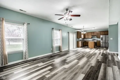 12435 Schoolhouse Road Fishers IN 46037
