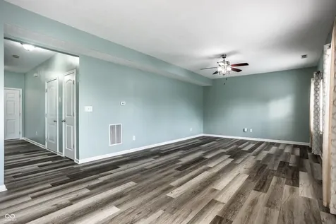 12435 Schoolhouse Road Fishers IN 46037