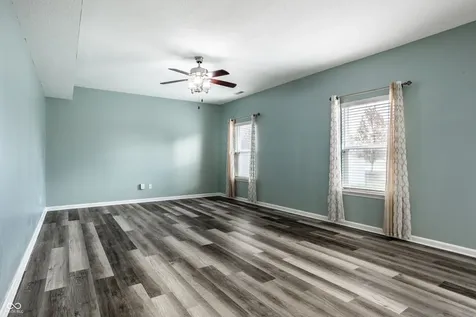 12435 Schoolhouse Road Fishers IN 46037