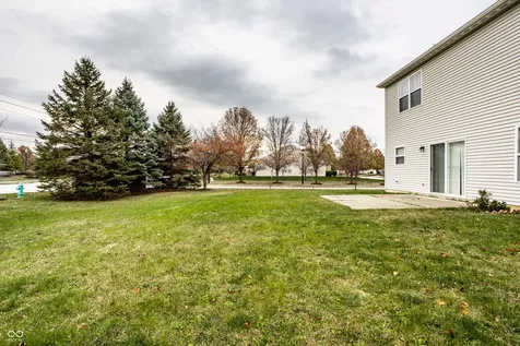 12435 Schoolhouse Road Fishers IN 46037