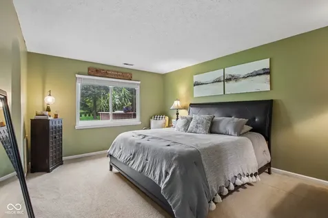 12428 Winding Creek Lane Indianapolis IN 46236