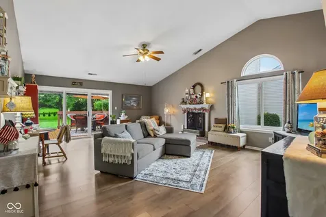 12428 Winding Creek Lane Indianapolis IN 46236