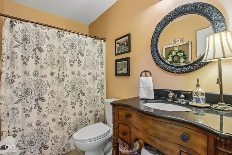 12428 Winding Creek Lane Indianapolis IN 46236