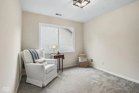 12428 Winding Creek Lane Indianapolis IN 46236