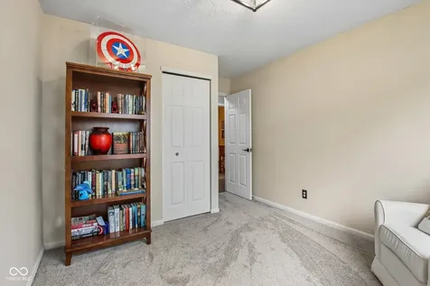 12428 Winding Creek Lane Indianapolis IN 46236