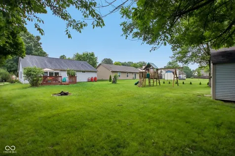 12428 Winding Creek Lane Indianapolis IN 46236