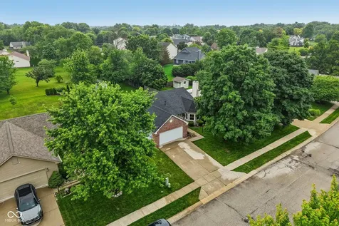 12428 Winding Creek Lane Indianapolis IN 46236