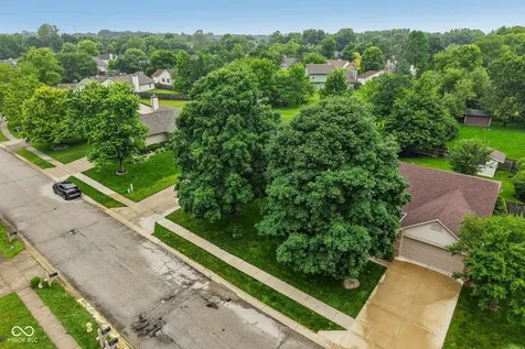 12428 Winding Creek Lane Indianapolis IN 46236