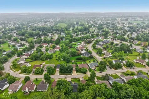 12428 Winding Creek Lane Indianapolis IN 46236