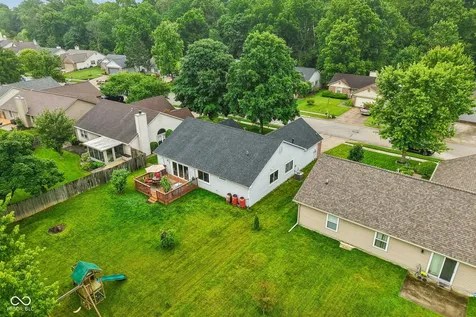 12428 Winding Creek Lane Indianapolis IN 46236