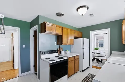 5614 Rosslyn Avenue Indianapolis IN 46220