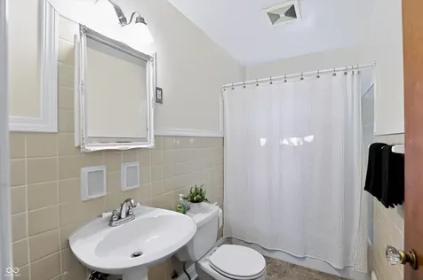 5614 Rosslyn Avenue Indianapolis IN 46220
