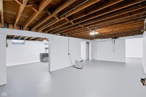 5614 Rosslyn Avenue Indianapolis IN 46220