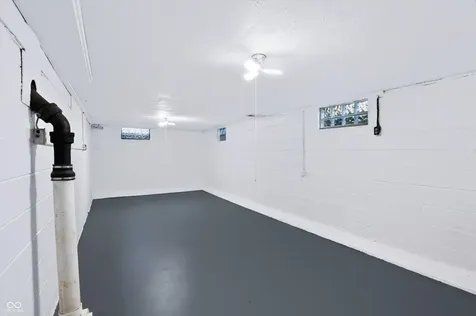 5614 Rosslyn Avenue Indianapolis IN 46220