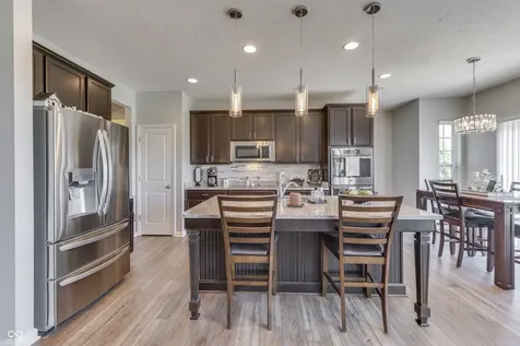 10441 Oxer Drive Fishers IN 46040