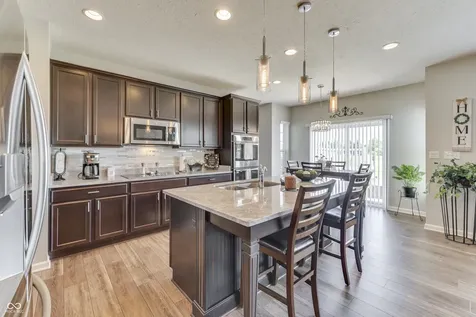 10441 Oxer Drive Fishers IN 46040