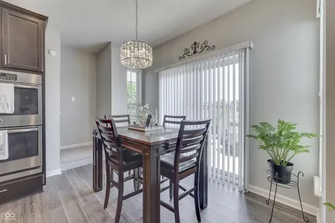 10441 Oxer Drive Fishers IN 46040