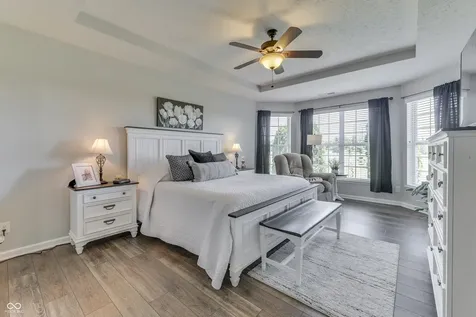 10441 Oxer Drive Fishers IN 46040