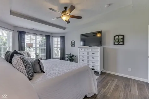 10441 Oxer Drive Fishers IN 46040