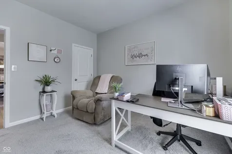 10441 Oxer Drive Fishers IN 46040