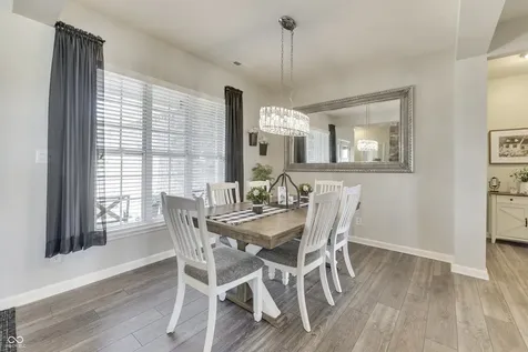 10441 Oxer Drive Fishers IN 46040
