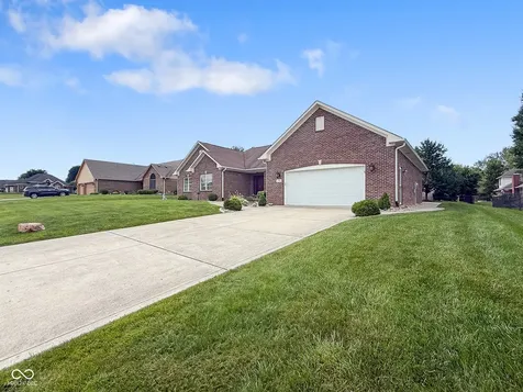 1233 Rosewood Lane Mooresville IN 46158