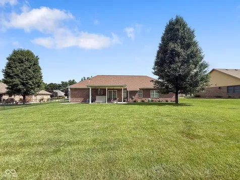 1233 Rosewood Lane Mooresville IN 46158