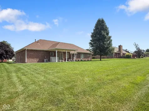 1233 Rosewood Lane Mooresville IN 46158