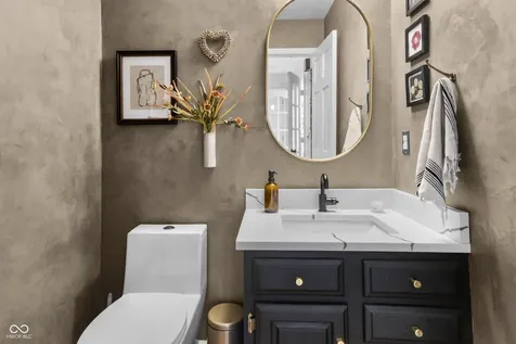 11135 Clarkston Zionsville IN 46077