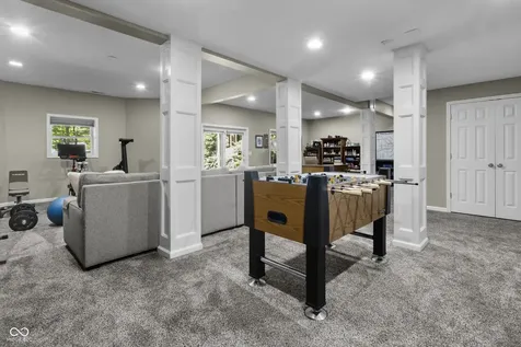 11135 Clarkston Zionsville IN 46077