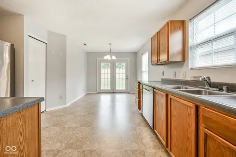 1804 Feather Reed Lane Greenwood IN 46143