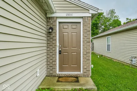 1804 Feather Reed Lane Greenwood IN 46143
